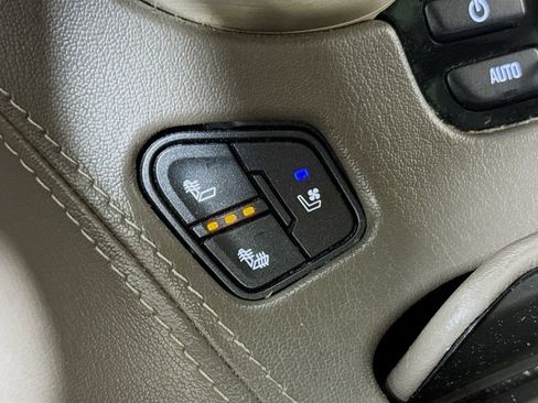 Used 2019 GMC Yukon Denali w/ Denali Ultimate Package AWD/4WD image 19