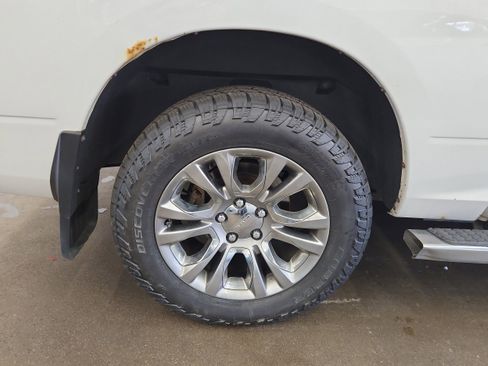Used 2013 RAM 1500 Limited image 22