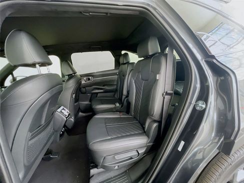 Certified 2024 Kia Sorento SX Prestige image 15