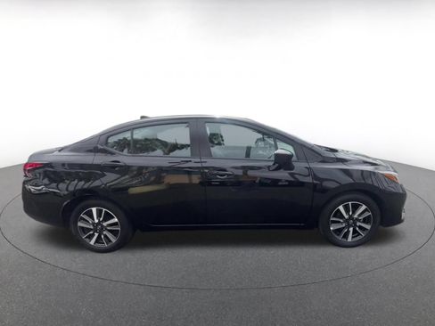 Used 2025 Nissan Versa SV FWD image 16