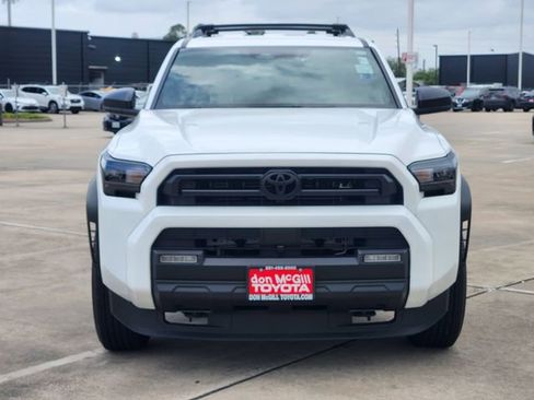 Certified 2025 Toyota 4Runner SR5 RWD image 2