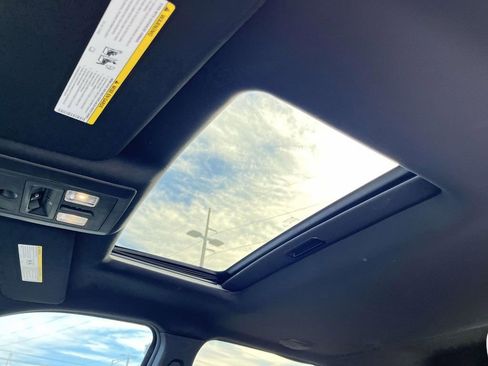 Used 2016 RAM 2500 Limited image 24