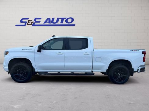 Used 2023 Chevrolet Silverado 1500 RST w/ Rally Edition AWD/4WD image 2