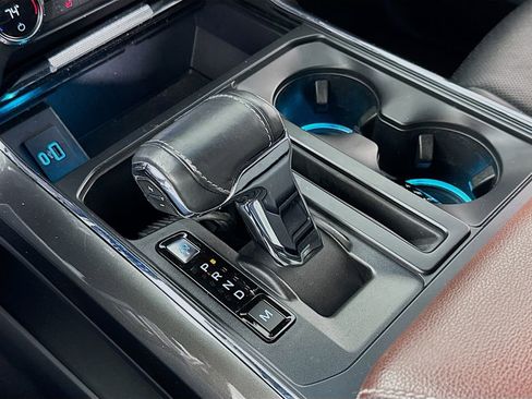 Used 2021 Ford F150 Lariat image 17