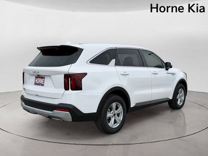 New 2026 Kia Sorento LX
