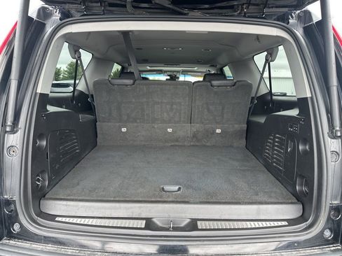Used 2018 Cadillac Escalade ESV Luxury AWD/4WD image 8