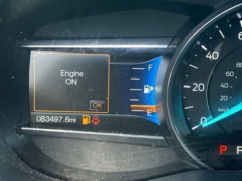 Used 2017 Ford Explorer XLT w/ Equipment Group 202A AWD/4WD image 7