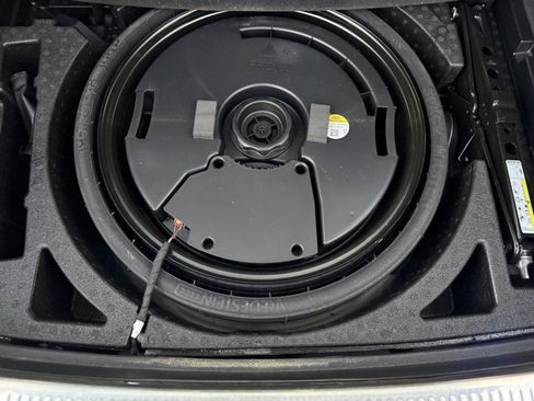 Used 2018 Audi SQ5 Premium Plus w/ Navigation Package image 41