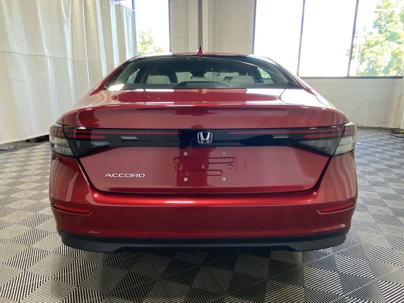 Used 2024 Honda Accord LX image 6