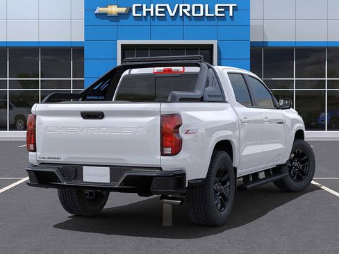 New 2025 Chevrolet Colorado Z71 w/ Midnight Edition image 4