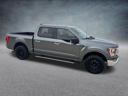 Certified 2021 Ford F150 XLT w/ Equipment Group 302A High RWD image 8