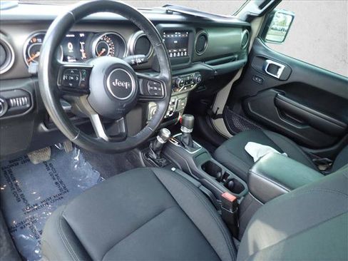 Used 2020 Jeep Gladiator Sport w/ Quick Order Package 24S AWD/4WD image 9