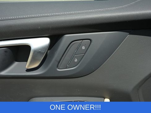 Used 2026 Buick Enclave Preferred AWD/4WD image 15