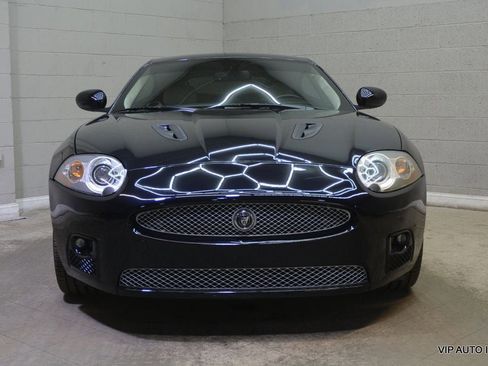Used 2008 Jaguar XKR R RWD image 5