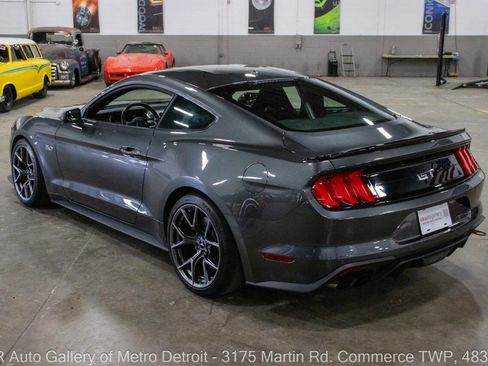 Used 2019 Ford Mustang GT w/ Performance Package - Level 2 RWD image 4