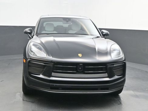 New 2025 Porsche Macan S image 10