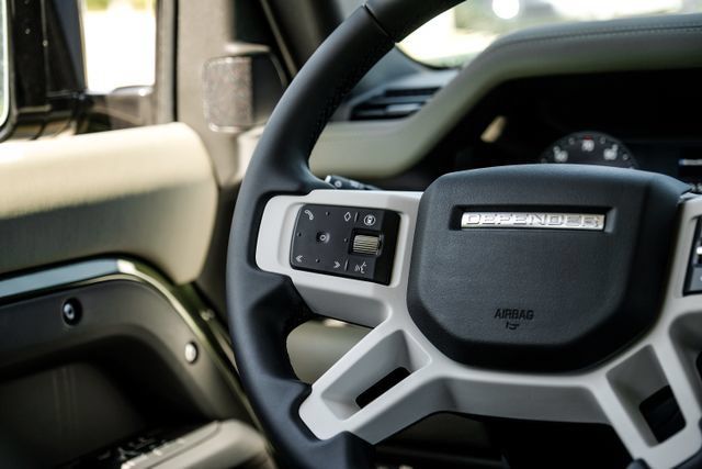 New 2026 Land Rover Defender 110 S AWD/4WD image 22