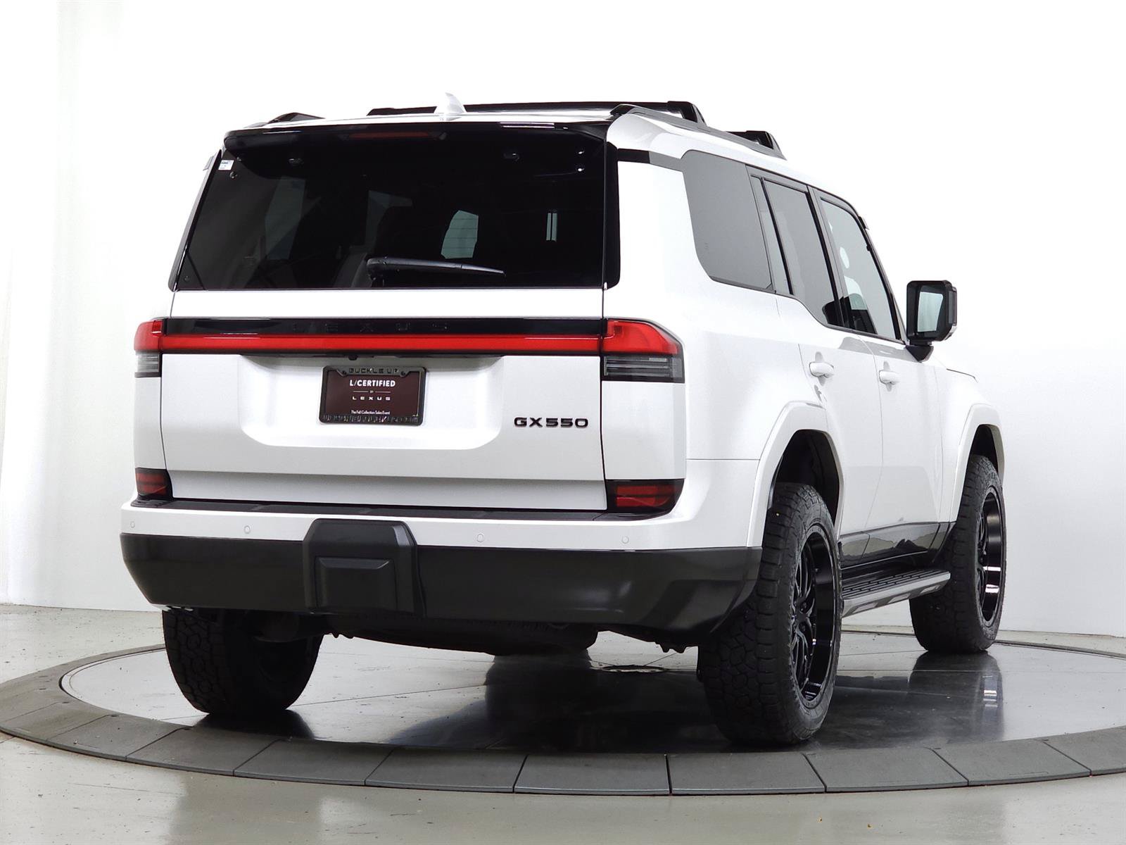 Used 2026 Lexus GX 550 w/ Accessory Package (2T) AWD/4WD image 13