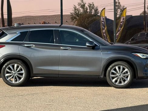 Used 2019 INFINITI QX50 Pure image 19