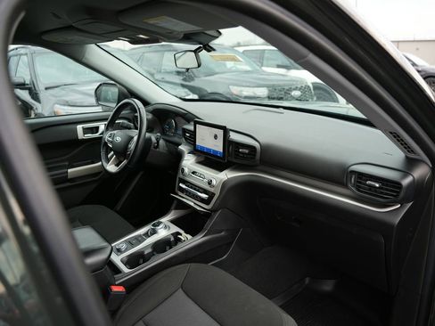 Used 2022 Ford Explorer XLT w/ Class IV Trailer Tow Package image 20