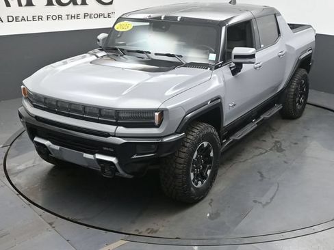 Used 2025 GMC Hummer EV 3X w/ Extreme Off-Road Package AWD/4WD image 43