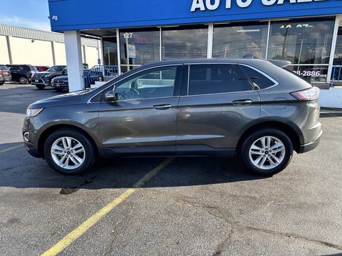 Used 2018 Ford Edge SEL image 16
