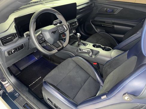 Used 2024 Ford Mustang Dark Horse image 39