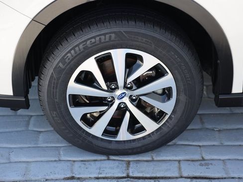 Used 2020 Subaru Outback Premium image 51
