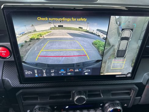 Certified 2025 Toyota Tacoma TRD Pro image 21