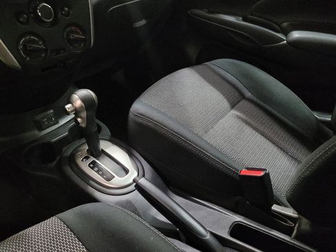 Used 2019 Nissan Versa SV FWD image 26
