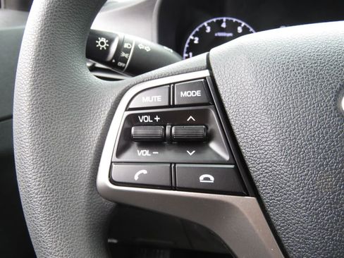 Used 2022 Hyundai Accent SE FWD image 21