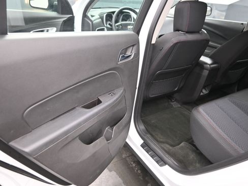 Used 2013 Chevrolet Equinox LS image 18