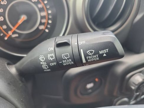 Used 2020 Jeep Wrangler Unlimited Sport AWD/4WD image 29