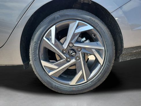 New 2026 Hyundai Elantra Sport image 6