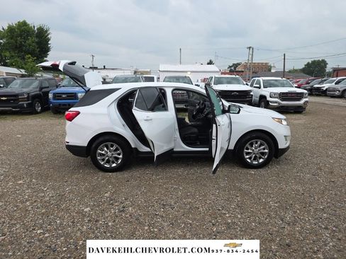 Used 2020 Chevrolet Equinox LT FWD image 33