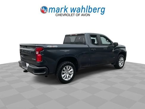 Certified 2020 Chevrolet Silverado 1500 Custom w/ Custom Value Package AWD/4WD image 8