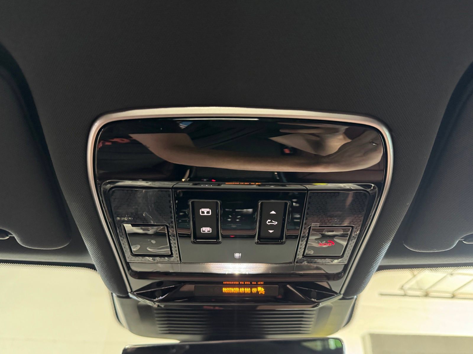 New 2026 Land Rover Range Rover Sport Dynamic SE AWD/4WD image 26