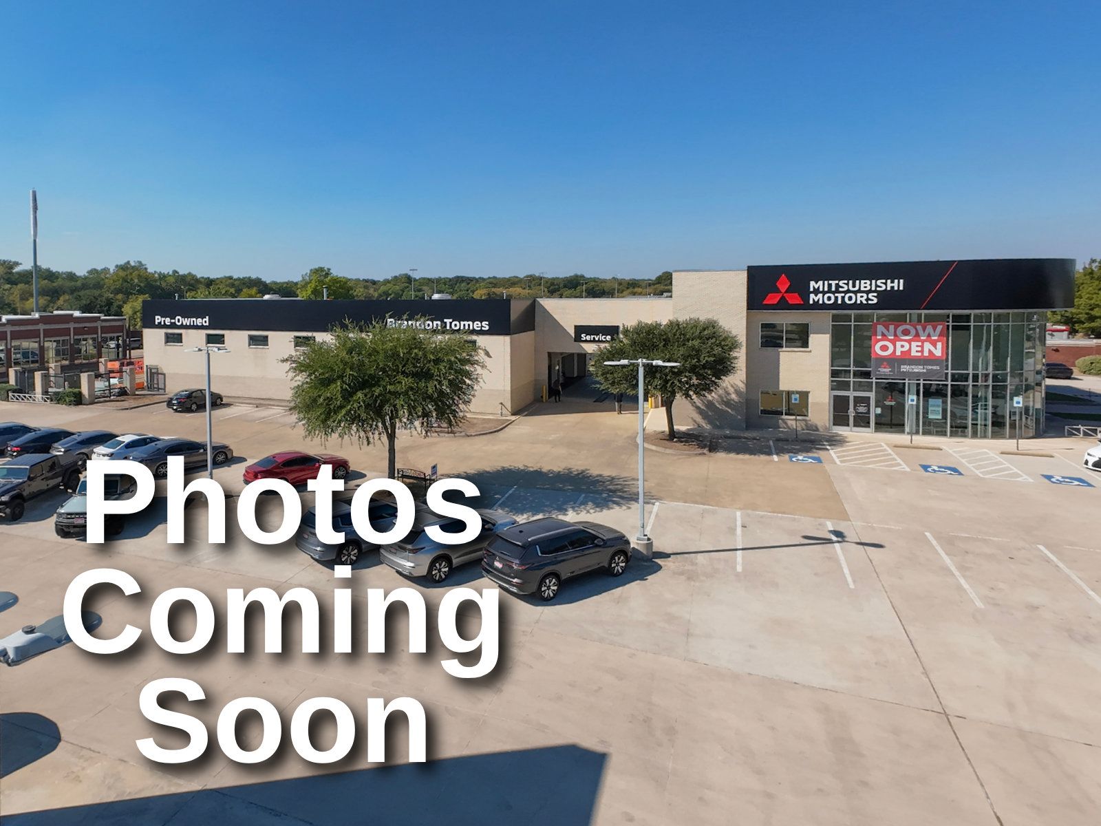 Used 2018 RAM 1500 Express RWD image 1