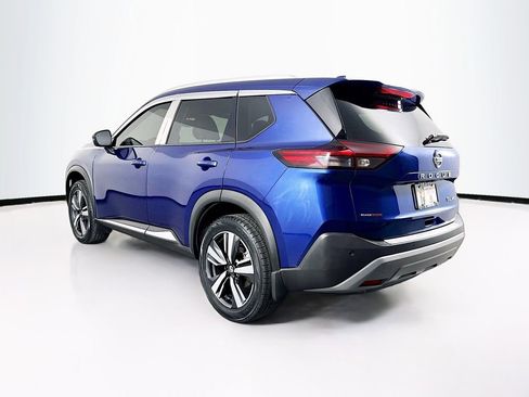 Used 2021 Nissan Rogue SL w/ Premium Package image 7