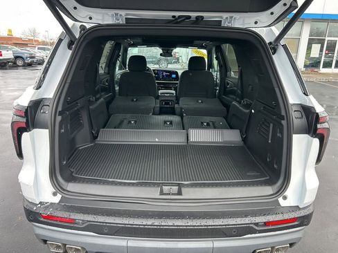 New 2026 Chevrolet Traverse LT w/ Sun and Wheel Package image 30