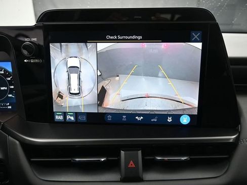 Used 2026 Subaru Outback Touring XT w/ Touring Package image 12