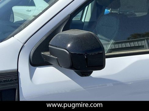 New 2026 Ford Maverick Lariat w/ Black Appearance Package image 13