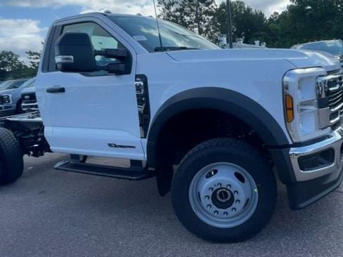 New 2026 Ford F550 4x4 Regular Cab Super Duty image 8