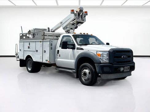 Used 2012 Ford F450 XL image 3