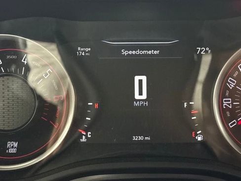 Used 2016 Dodge Challenger R/T Scat Pack image 33