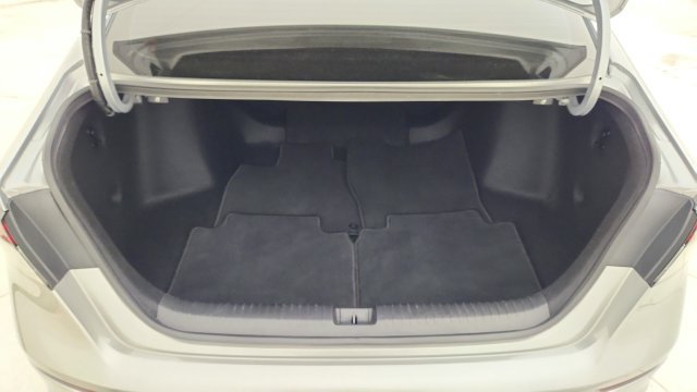 Used 2023 Honda Accord EX image 33
