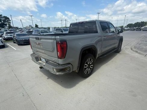 Used 2025 GMC Sierra 1500 AT4 w/ AT4 Premium Package AWD/4WD image 3