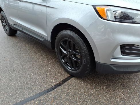 Certified 2023 Ford Edge SEL image 5