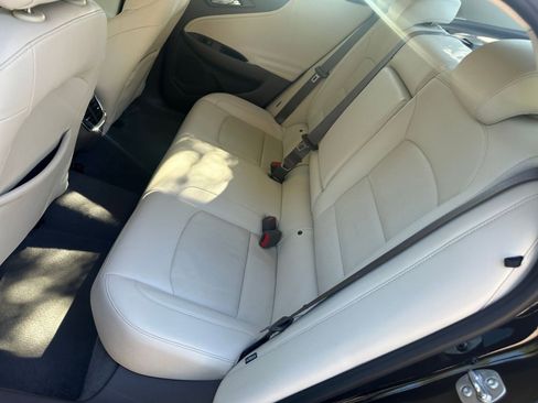 Used 2024 Chevrolet Malibu LT image 33