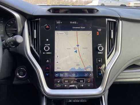 Used 2023 Subaru Outback Limited image 21